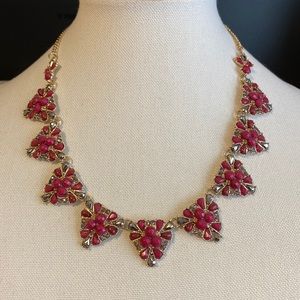 New York & Company statement fashion necklace